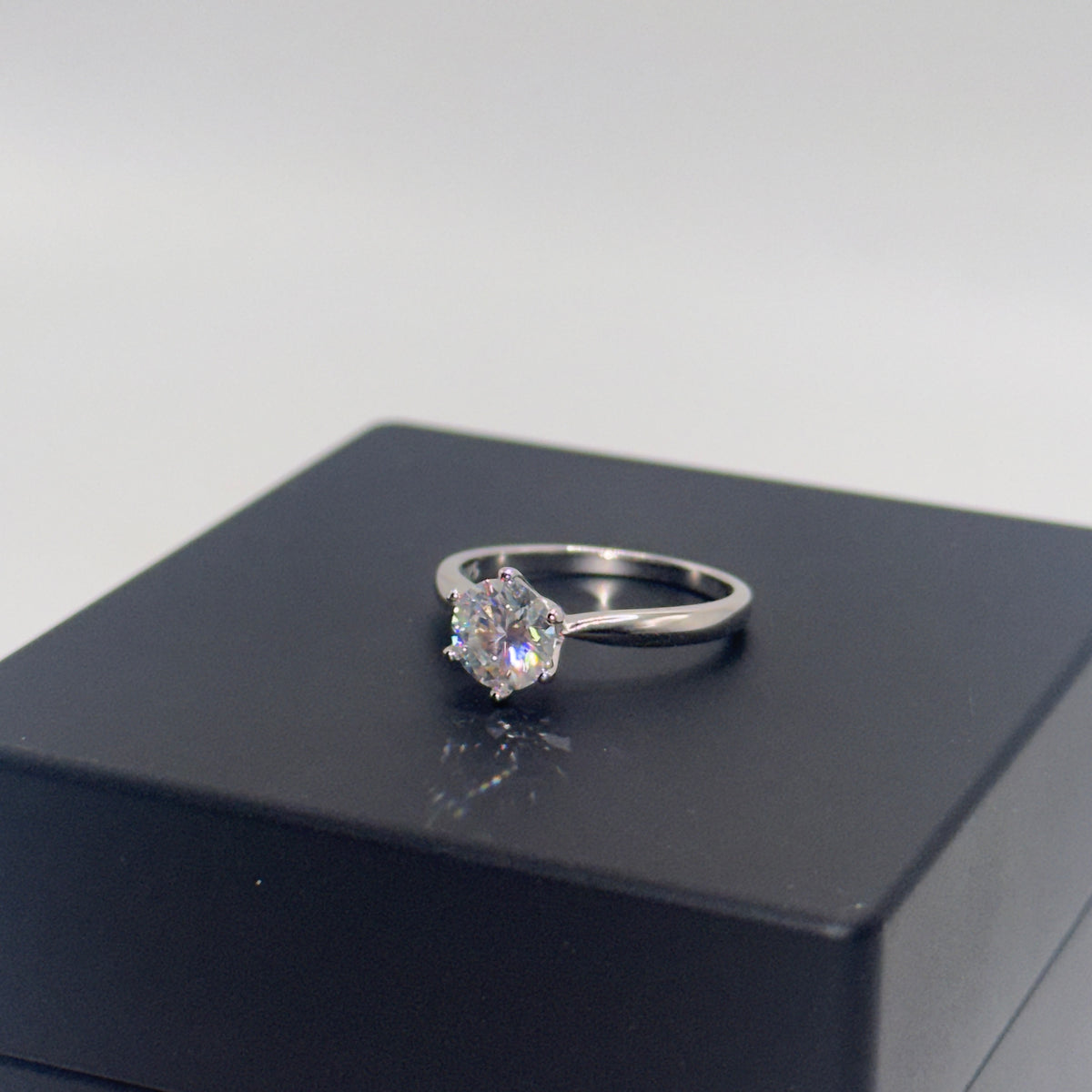 L’Essence Solitaire